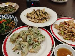 生煎馄饨-小实惠嘉(威海路店)