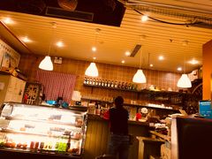 -彼德西餐厅(凯德广场新南店)