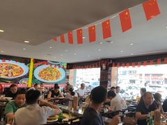 -川流不息·地道川菜·小龙虾(松东路店)