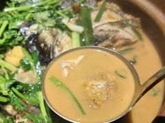 -九道菜有鸡鱼头(石鼓路店)