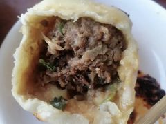 -宝瑞门钉肉饼店