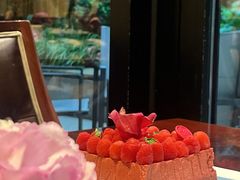 -Salon de Ville浦江汇(上海外滩华尔道夫酒店店)