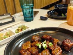 -荟廷·晶萃(陆家嘴尚悦湾店)