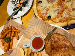 -JINNS锦时 steak&pizza(浸信会礼拜堂旧址店)