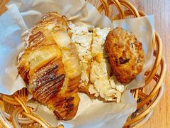 黄金流奶羊角-麦田工坊(月湖店)