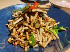 酸菜拌折耳根-山石榴·贵州菜(丰盛里店)