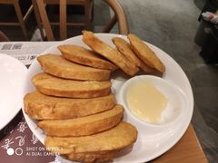 炸馒头片-同合居·非遗东北菜(红博会展店)