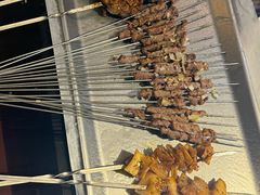 -三个大叔烤羊肉串·炭炉砂锅菜(西三旗店)