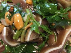 卤味耳皮-每食每刻·皖北新民地锅鸡