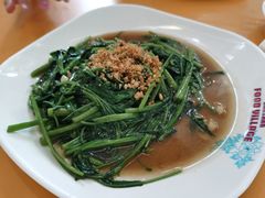 -班赞海鲜市场胖阿姨加工点