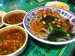 -令氏家外家周秦食府(高新店)