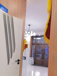 -靓芙泉专研痘痘肌