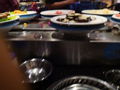 -钱小主·自助回旋烤肉火锅餐厅(东方新天地店)