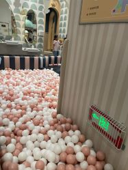 -奈尔宝家庭中心·亲子餐厅(华采天地店)