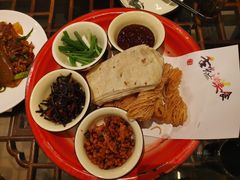 -百味地锅鸡(二店·财校分店)