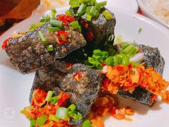 老街臭豆腐-老街鱼嘴巴(坡子街老店)