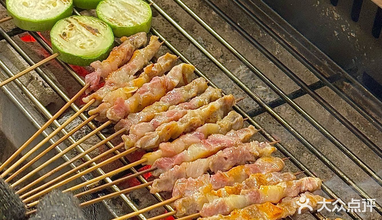 平价烤肉！！就藏在文塔菜市场里！！！
