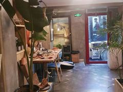 大堂-HIGH FIVE哈福手工汉堡(桂林路店)