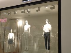 -ZARA(凯德乐峰广场店)