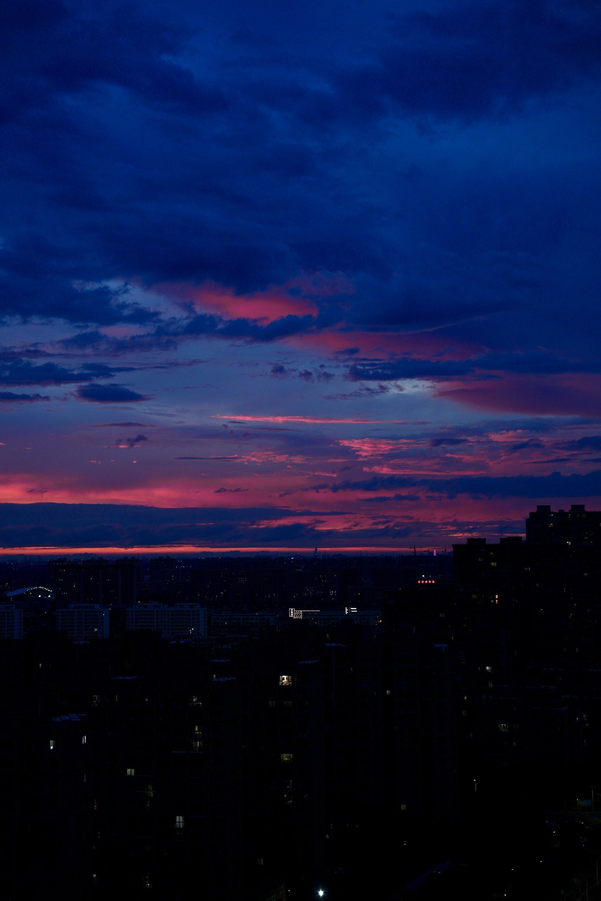 傍晚的天空色彩斑斓