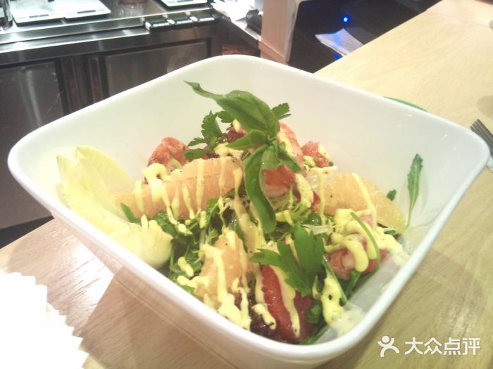 时光啡驭(江苏路店)鲜虾色拉图片