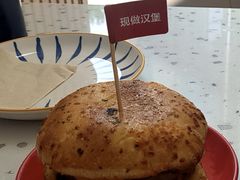-必胜客(大坪英利店)