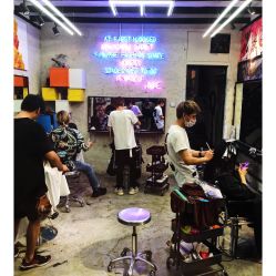 -SALON V