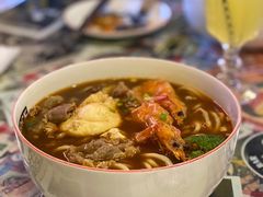 酸辣浓汤面-鼓楼吃面·肉啃肉(南锣鼓巷店)