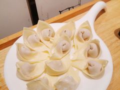 牛肉抄手-俏牛哥鲜牛肉牛肆馆(重庆天地店)