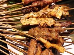 -卞二小串·鹤岗烧烤·坑烤(永定路店)