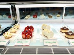 -潮一不贰·法式甜品·生日蛋糕·西式简餐(外滩店)