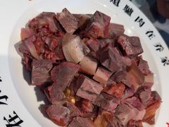 -乔家小院•非遗驴肉•本地小海鲜(滨河路店)