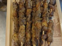 烤羔羊肉串-木屋烧烤(万德庄店)