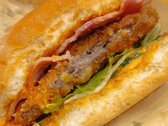 安格斯牛肉芝士堡-魏家凉皮(博水商务大厦店)