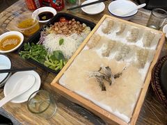 -官塘陈记鱼生·潮汕砂锅粥·牛肉火锅(潮枫路总店)