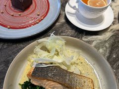 -LES ELITES 英集荟(南京西路店)