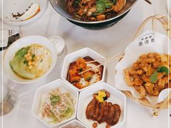 -渔语鱼新川菜Bistro(万象天地店)