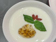 -金鱼盆32年水煮鱼·18秒辣椒炒肉(京西大悦城店)