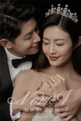 -易摄影婚纱摄影工作室
