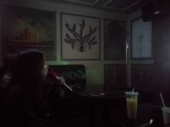 -环球梦主题KTV(曲阳生活购物中心店)