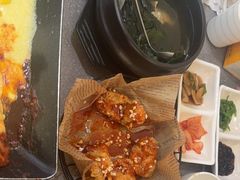 -豚妈妈汤饭·部队锅(南京东路店)