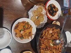 -富正毅三下锅·湘西韵味(天门山索道店)