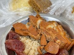 -梁阿婆廿年老牌扣肉糯米饭
