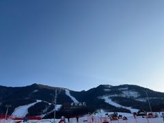 -鳌山滑雪度假区