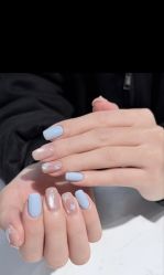 -纤贝儿美甲·科技美肤