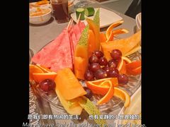 -海底捞火锅(曹安公路店)