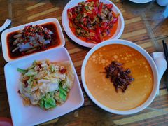 -隔壁老王·家常云南菜(花巷店)