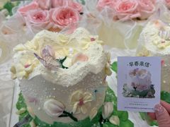 -山与蓝·轻糖鲜果蛋糕(勒泰店)