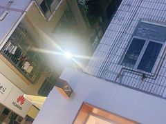 -Line 咖啡(石厦花园店)