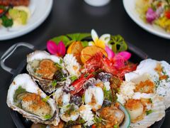 -三亚亚龙湾瑞吉酒店·宴悦Driftwood·游水海鲜·牛排·草坪·私人定制